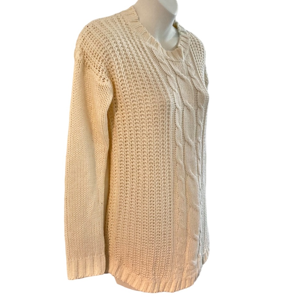 Cabin Fever | Sweater - Picture 3 of 10